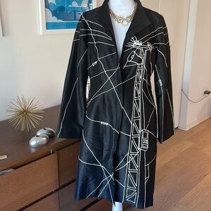 Couture 100% silk hand drawn coat 🧥 black double zipper